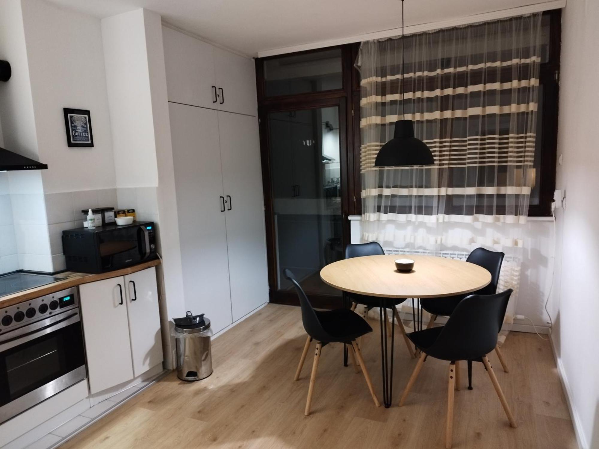 Home Apartment Ni Exteriér fotografie